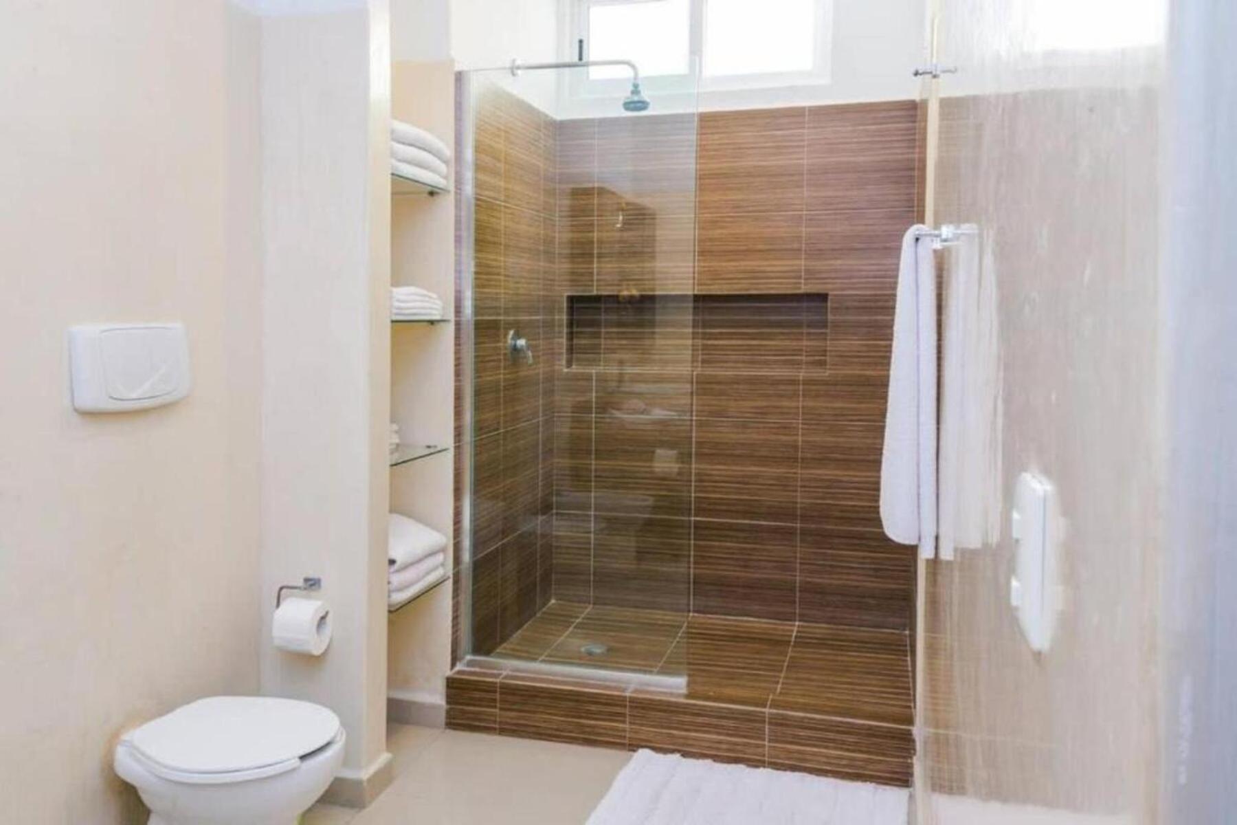 Apartment Modern Condo, Just Steps To Mamitas & 5th Playa del Carmen